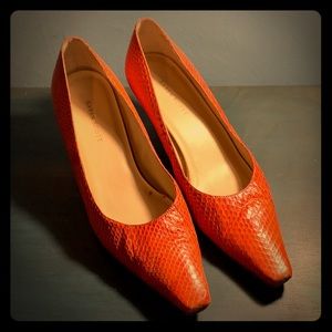Women’s shoes
